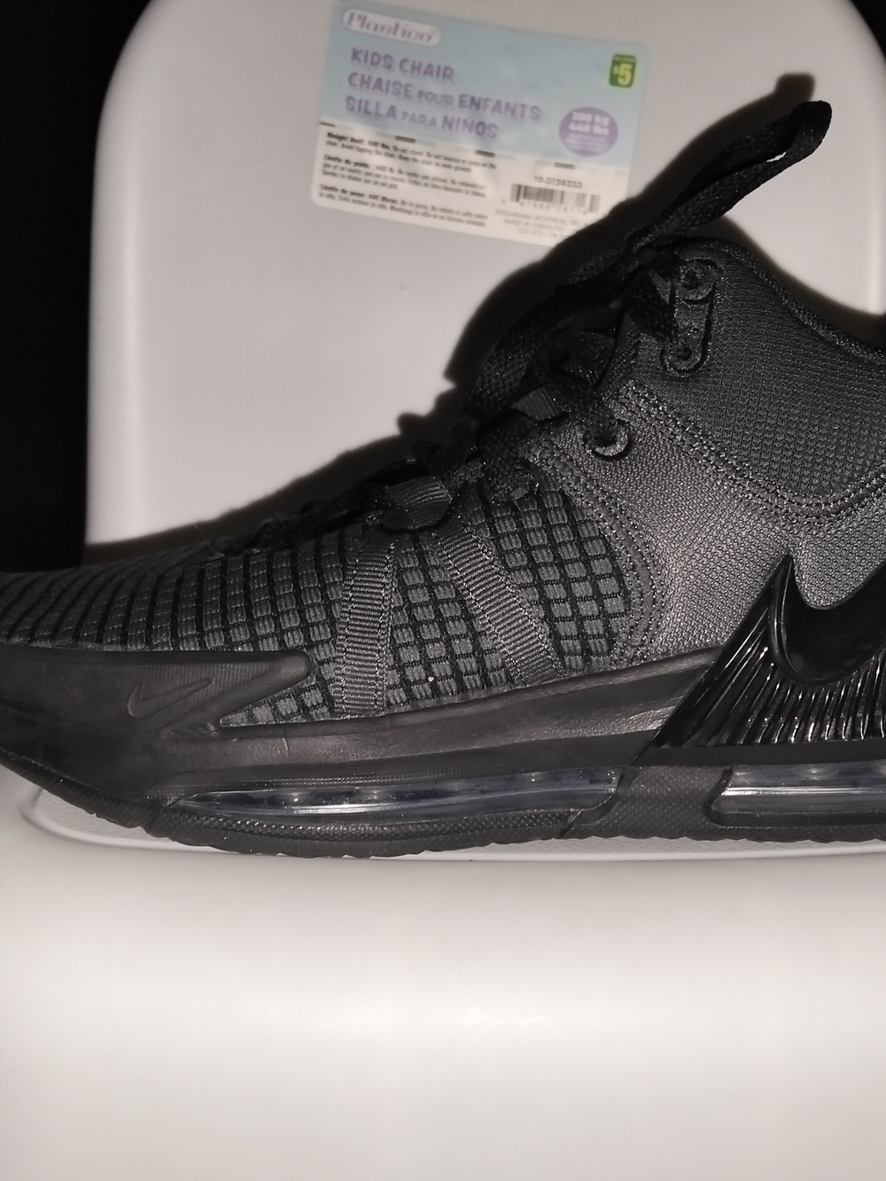 Nike Men's Air Max All-Black Athletic Shoe